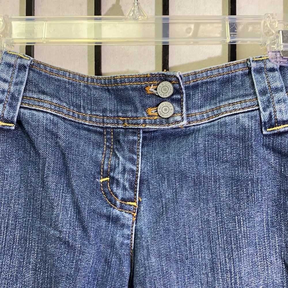 New York & Company Cuffed Jean Capris Size 4 - Picture 2 of 7